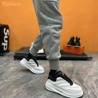 Baskets homme 2025 – Mesh et cuir, lacets, style casual