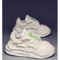 UrbanRise – Sneakers Homme Luxe & Minimalistes 2024