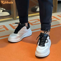 Baskets homme 2025 – Mesh et cuir, lacets, style casual