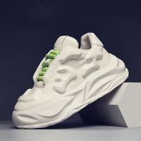 UrbanRise – Sneakers Homme Luxe & Minimalistes 2024