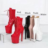 Boots d’été femme – Talon court, perforées et style Peep Toe