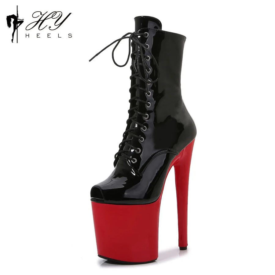 Boots d’été femme – Talon court, perforées et style Peep Toe
