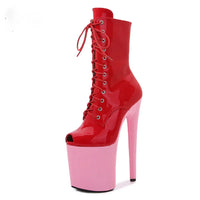 Boots d’été femme – Talon court, perforées et style Peep Toe
