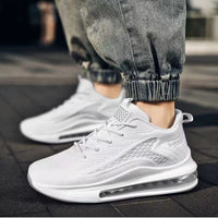 Men's sports sneakers - Breathable mesh and soft cushioning