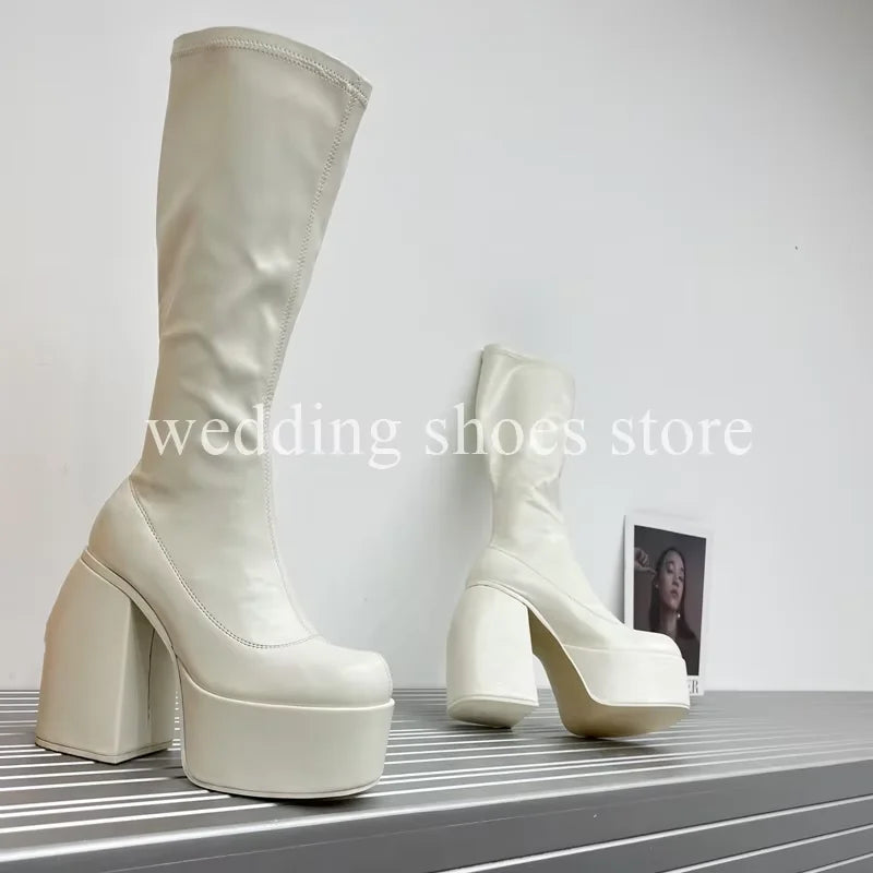 Bottes femme à talon 16 cm – Hautes, étanches et sexy